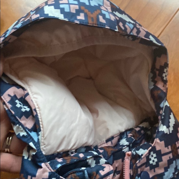 Patagonia 12-18 snow suit - Picture 4 of 6